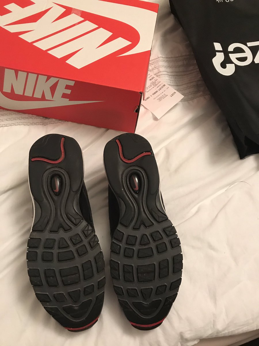 DJG444's tweet photo. Not best pleased to return home to Reading tonight to take the Black Air Max 97s that I finally managed to track down in my size from your Manchester store earlier out the box and it appears they've been worn by someone else first! Really disappointing @sizeofficial @sizehelpteam https://t.co/HQmMFOZutf