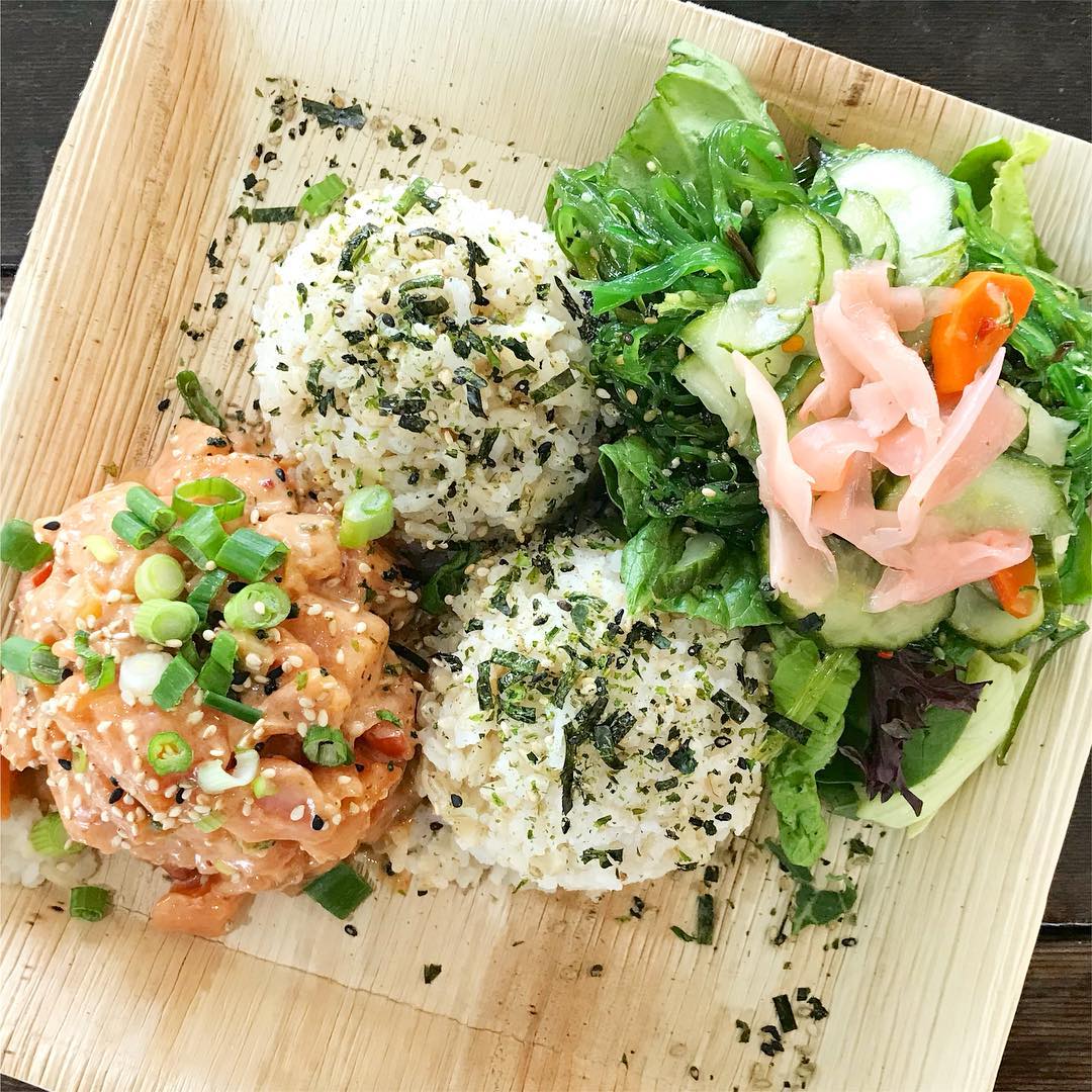 SeattleFoodTruck.com tweet media