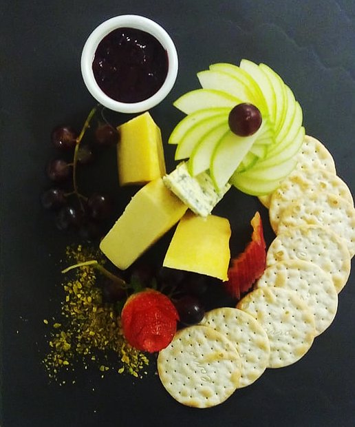 kmeroddy's tweet photo. A cheeseboard I made tonight. https://t.co/5iMYKzBEja