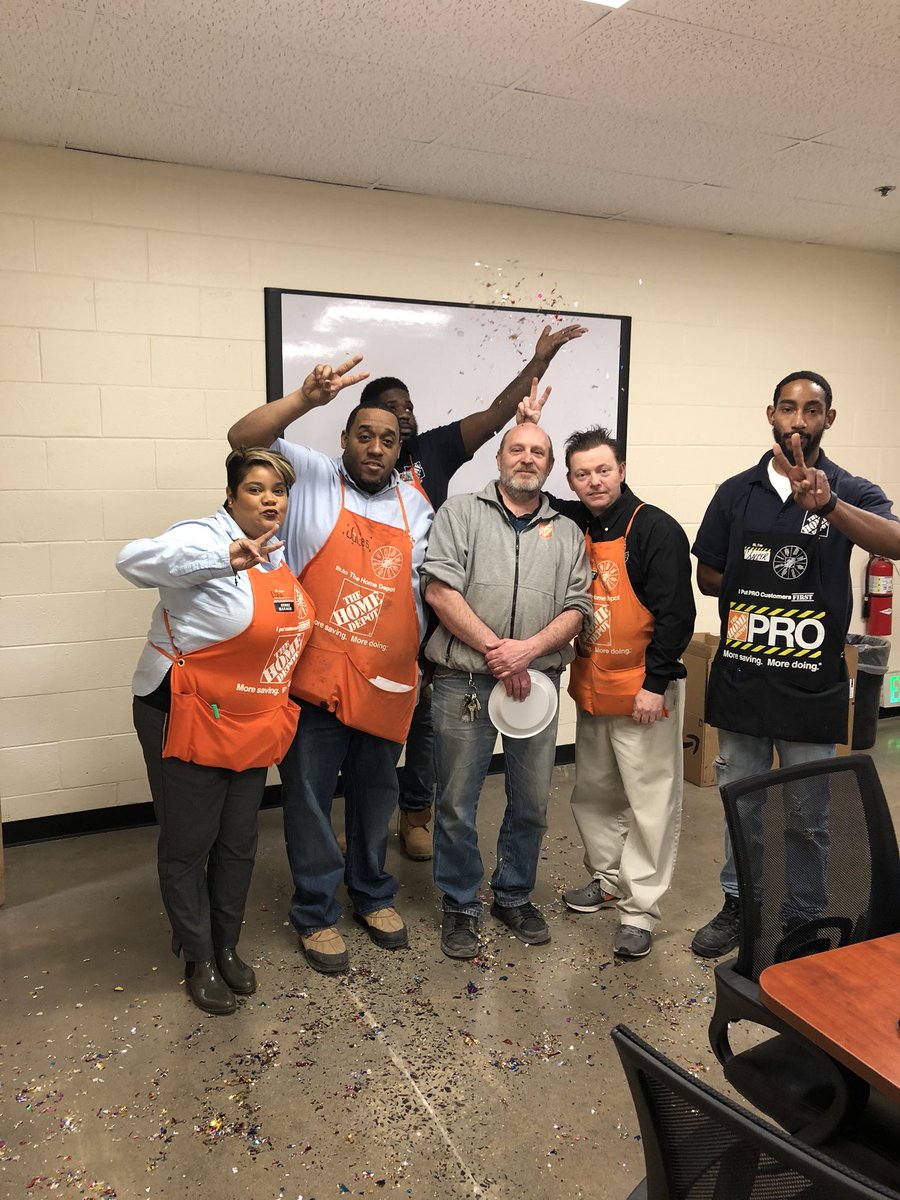 Home Depot 4109 tweet media