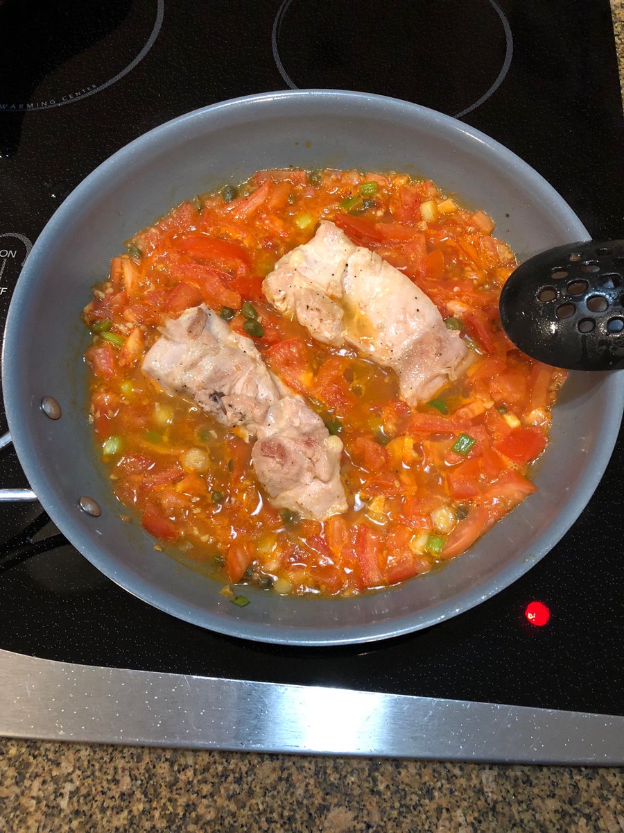 neilcloudwalker's tweet image. Chicken Picatta.  Super simple, super cheap, super fast. Just like my swimmers!!