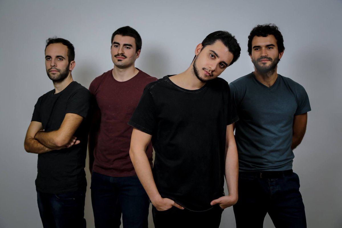 . <a href="/AdiosNicoleBand/">Adiós Nicole</a> estrenó el vídeo #ElMomentoPresente  . No te pierdas sus conciertos en #SalaUber de Alicante , <a href="/SalaMusikMurcia/">Sala Musik</a> y <a href="/salabarracudas/">Barracudas Rock Bar</a>   guaumiauymas.com/adiosnicoleest…