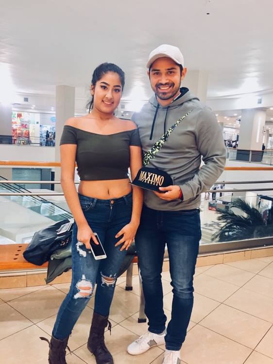 eliasgc90's tweet photo. Ahora si ya se fue la gorra firmada por mi compa Alfredo Olivas Oficial y su servidor, felicidades a la ganadora!! 😃 https://t.co/nwvzvL1Ehw