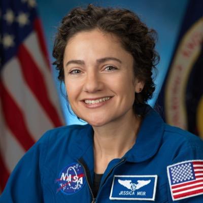 ShuttleAlmanac's tweet image. Crew announcement - @roscosmos has stated that @Astro_Jessica is training as a BACKUP crewman on #SoyuzMS13 #Expedition #Exp60/61. To my knowledge the prime @NASA crewman has yet to be named. @esaspaceflight's @astro_luca is on the PRIME crew.