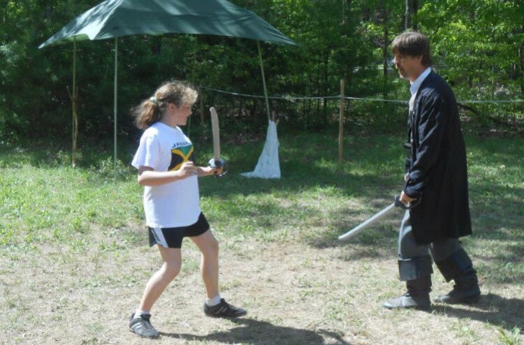 abbyxporter's tweet photo. #devinroasts fencing bensons is qUaKiNg https://t.co/KeSu1C8UCT
