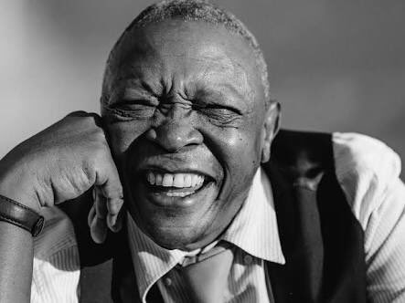 TimMoema's tweet image. #RIPHughMasekela 😭😭😭😢💔