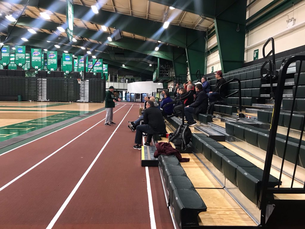 redmond643's tweet photo. Thanks to the 40+ who came on campus for our Winter Camps! Great day of instruction and evaluation #futurejaspers https://t.co/dA9doNYfyR