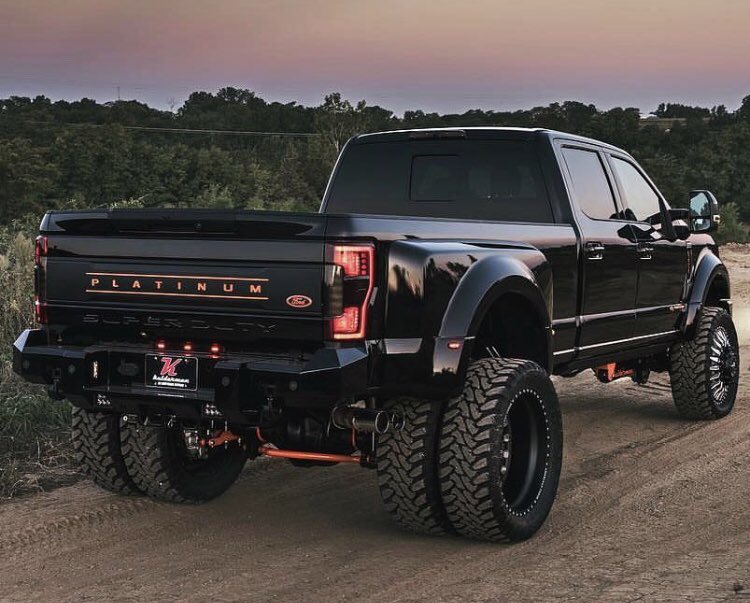 FordTruckLife's tweet photo. 😍😍 https://t.co/JthHl743i6