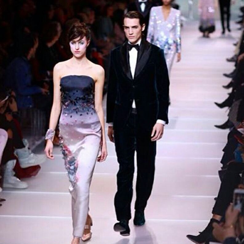 cosmospak's tweet photo. #GiorgioArmani at #ParisFashionWeek. #PFW
#giorgioarmani #paris #fashionweek #rampwalk #fashion #CosmosPakistan #CosmosMagazine #updates https://t.co/4s2SNqMSoO
