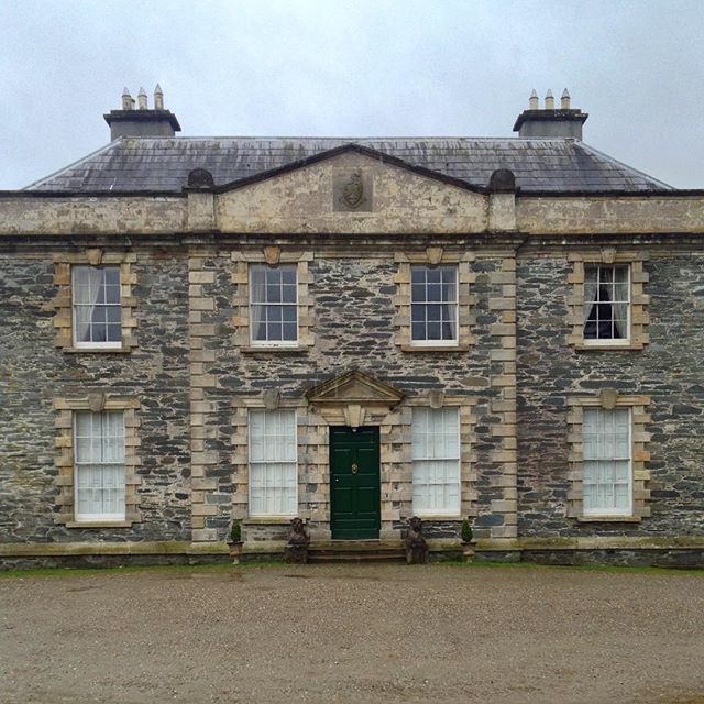 IrishAesthete's tweet photo. Prehen, County Derry dates from c.1739 when it was built for Andrew Knox, its design attributed to local architect Michael Priestley. #NorthernIreland #Prehen #CountyDerry #IrishCountryHouse #MichaelPriestley https://t.co/Lgw1bTlUsj https://t.co/NmzBZzuOMi https://t.co/DH0JnvUiYH