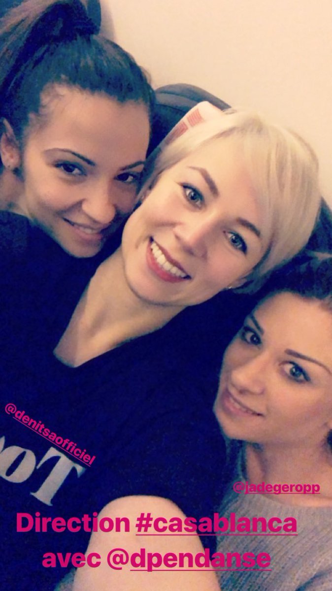 JadeGeroppFans's tweet photo. Direction Casablanca pour la troupe @Dpendanse 1er show de l'année 2018 💃 @DenitsaOff @emmanuelleberne @Jade_Geropp https://t.co/U6VrahEcJR