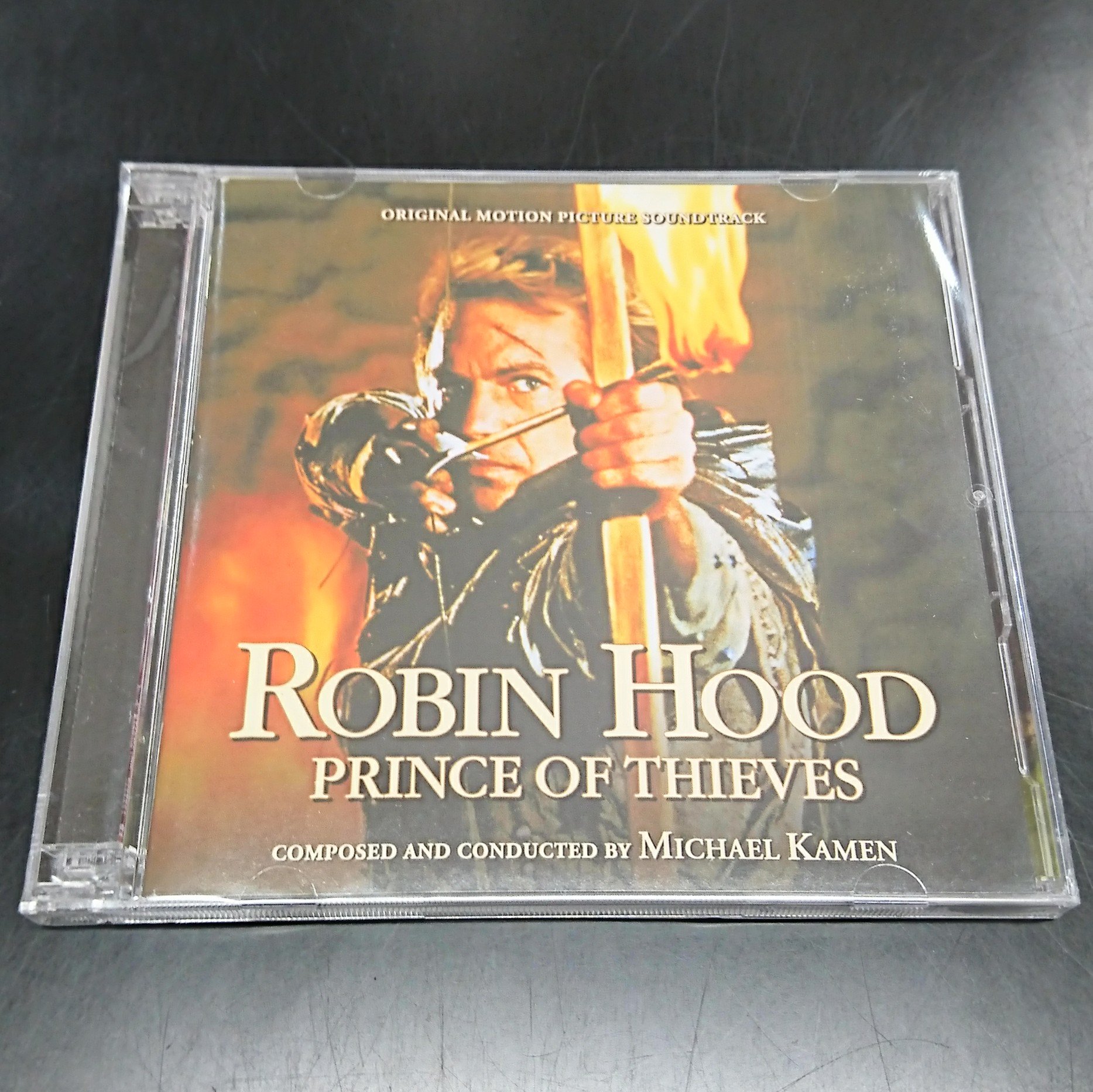 ディスクユニオンシネマ館 على تويتر 名スコアが2枚組仕様で マイケル ケイメン作曲 ロビン フッド Robin Hood Prince Of Thieves 輸入スコアcd入荷 Du入荷 新宿 映画 サントラ