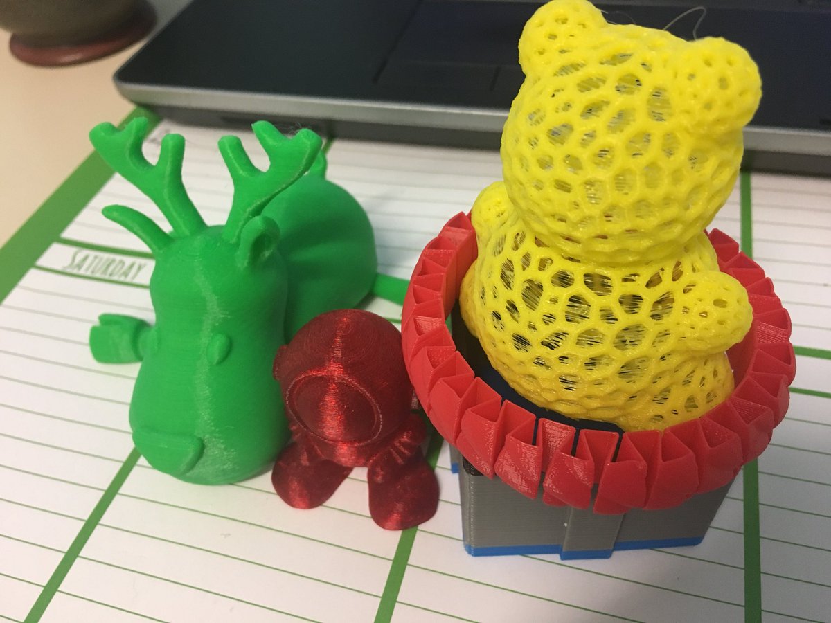 martindooling's tweet photo. #3Dprinting with #Makerbot #sample #STEMed #aussieED #makerspaces https://t.co/rOQUuNnuqi
