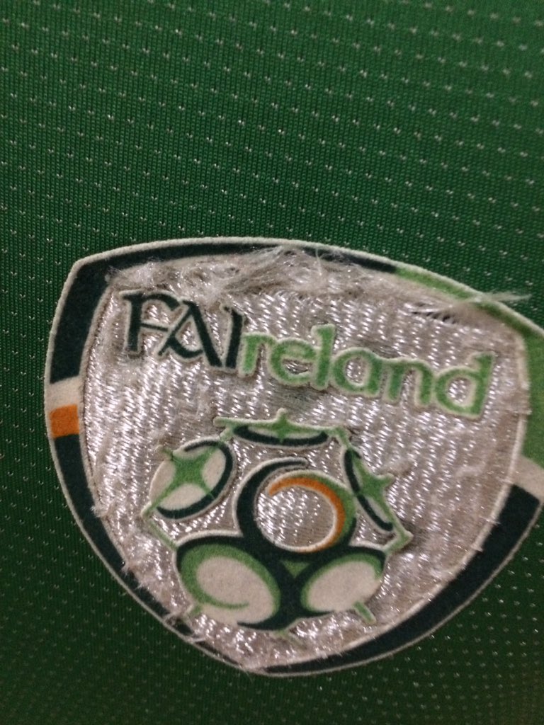sudutstadion's tweet photo. #sudsta4
Ireland 
sz L (70x50)
good condition
minus sponsor crack
minus logo FAI crack https://t.co/6t2KUokgcy