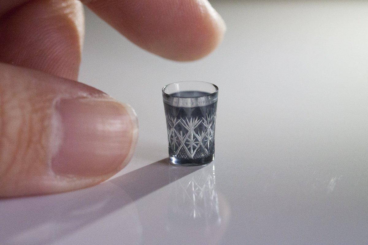 ミニチュアグラス