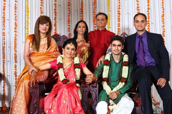 Varunweb_02's tweet photo. #5YrsofTogetherness
Happy 💍👑👫👰 Anniversary #VaNya / #DhaRun
Stay Blessed together & Forever https://t.co/QHF1K5TNJc