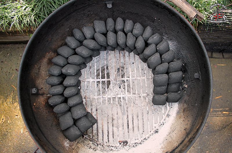 bbqconfessions's tweet photo. Round and round and round we go... where it stops, nobody knows... Actually, it will probably stop about 14 hours later! Do you Snake? 

#smokinghotconfessions #snake #snakemethod #thesnakemethod #kettle #kettlelife #weberkettle https://t.co/NCH1l1cV36