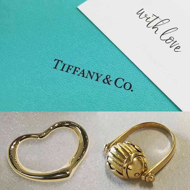 incogem1's tweet photo. From #Tiffany with love. #tiffanyandco #heartpendant #heartjewelry #elsaperetti #openheartpendant #elsaperettidesign #openheart #heart #vintagejewelry #perettijewelry
#tiffanyblue #finejewelry #tiffanynecklace #vintagetiffany #scarab #insectjewelry #luxury #flipring #incogem https://t.co/UleMgRgjTM