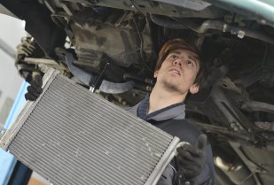 Viking_AutoVA's tweet photo. Now, you don’t have to bother taking your car for #Car #Repair in #Herndon VA from one session to another. You can cover all your services online.https://t.co/DJuJe1cutC https://t.co/wy6AWcLYe1