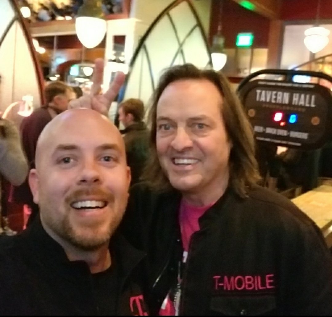 Great conversation tonight....always listening to employee feedback! <a href="/DanielleOubre20/">Danielle Oubre</a> <a href="/JohnLegere/">John Legere</a> <a href="/SamSindha/">Sam Sindha</a> <a href="/EricBurlin/">Eric Burlin</a>
