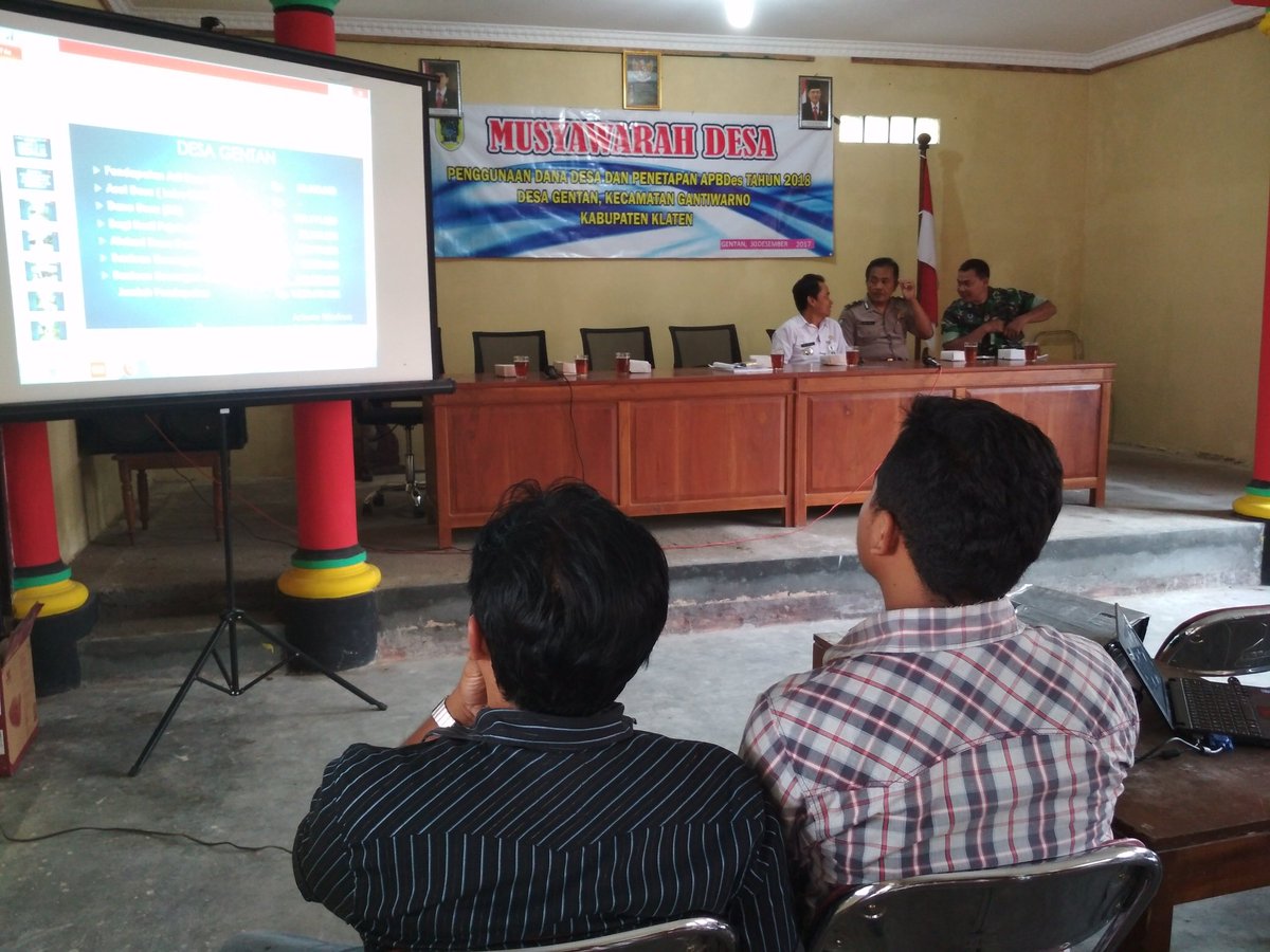 P3mdKec's tweet photo. Musyawarah Desa Gentan, Kecamatan Gantiwarno, Kabupaten Klaten 
#KemendesaPDTT 
@KemenDesa 
@EkoSandjojo 
@tppindonesia 
@taufikmadjid71 
@fachrilabalado 
@bardi 
@BenyRosario 
@gatotprakasa 
@RizkiDEP 
@NanangR46883679 
@MohamadMusafak https://t.co/XmSASMNKVc
