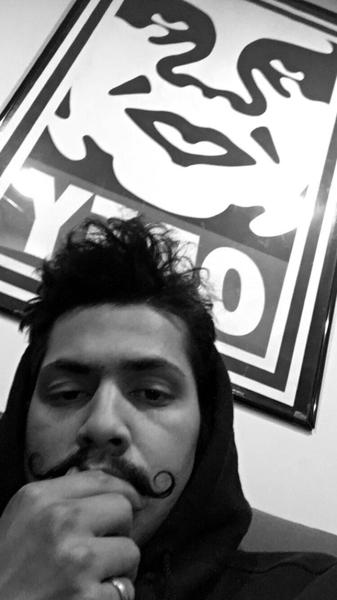 barcena_robert's tweet photo. #NewProfilePic #MustacheGame https://t.co/lyRQfiGzw3