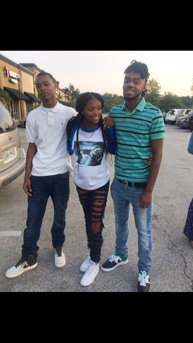 1 pic. Y'all wish my lil sis a happy 18th MoB day for me ! You legal now thug 💯🤙🏾🖤🎱 https://t.co/BfwvWeDNLk