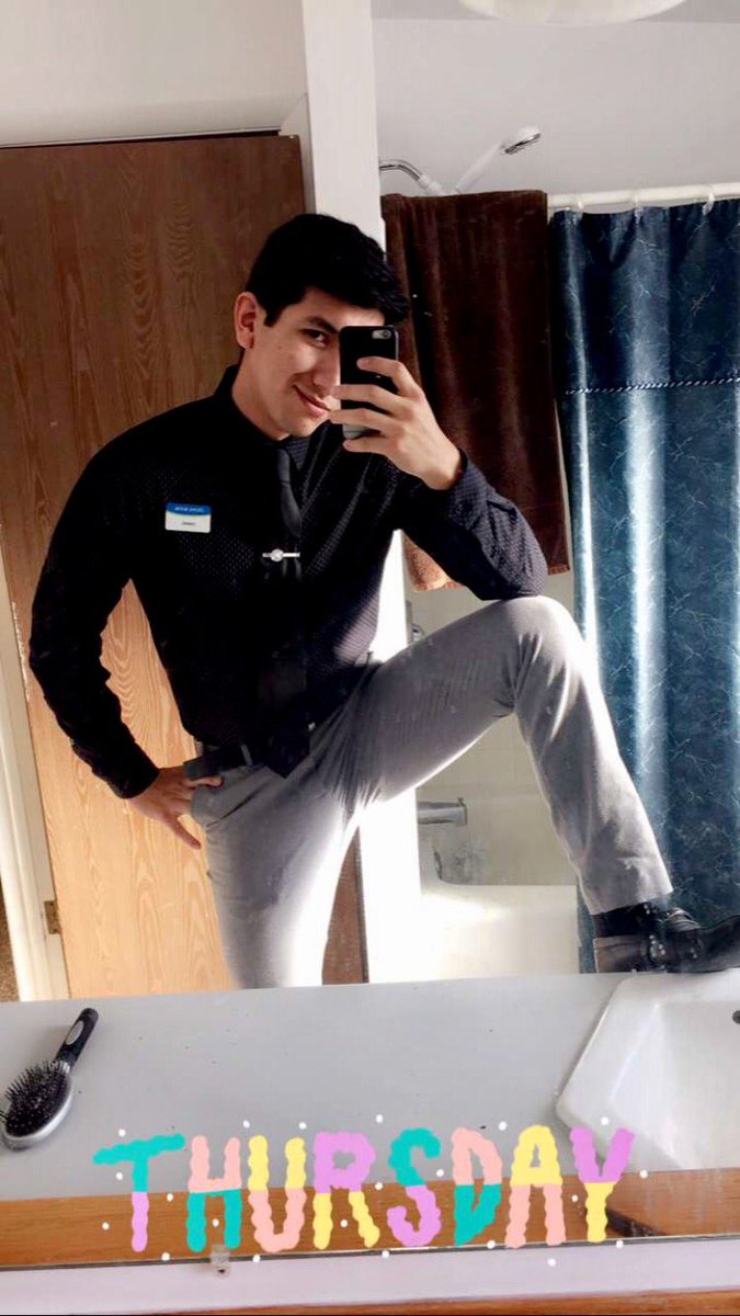 VictoriaVega_13's tweet photo. I didn't think it was possible to be this obsessed with someone 😍😏😂 #dailypicswithdannyboi #loml https://t.co/khreVH5N6u
