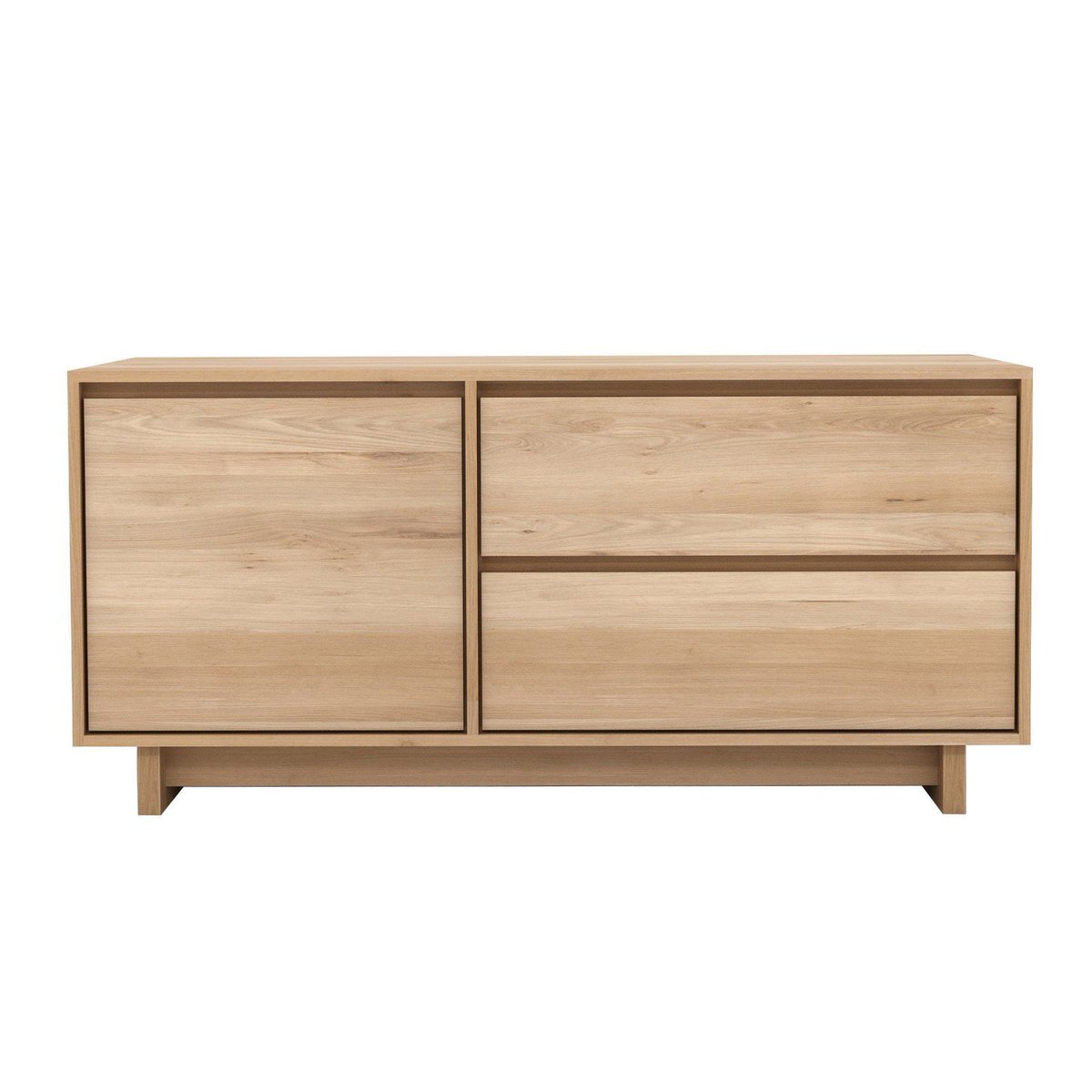 curiousgrace's tweet photo. Ethnicraft are the masters of timeless design! The Ethnicraft Wave TV Unit is made from sustainable European oak and is available in two sizes. Enjoy free shipping on Ethnicraft by entering FREE-ETHNICRAFT at checkout. 

https://t.co/rJu2PcZvuY https://t.co/kgiF7VQuad