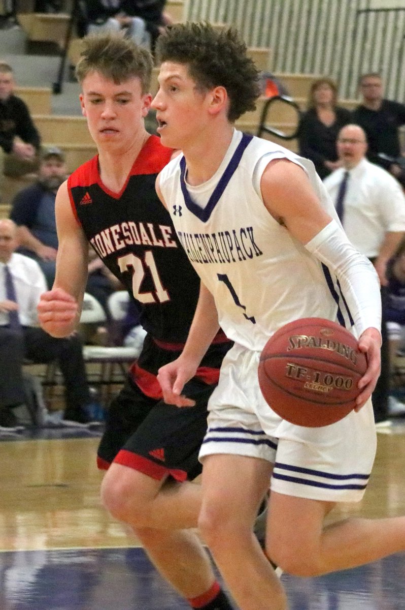 wmjdeaton's tweet photo. 47-37 @paupackhoops win vs Honesdale. @GabeSpringer23 &amp; @rosentha1elijah each had 16. @AlexPillar nailed 3 3s. Vosburg is just a defensive menace. @TheNewsEagle1 https://t.co/HFWNn6KQnp