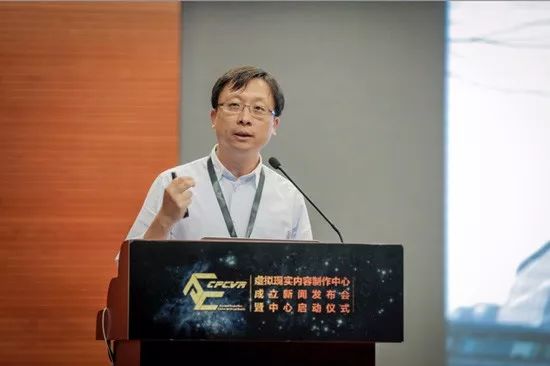 Tsinghua_Uni's tweet photo. Two Tsinghua alumni, Yi Ma and Yong Rui, were named ACM (Association for Computing Machinery) Fellows for major contributions in information retrieval and multimedia computing. @TheOfficialACM  #TsinghuaAlumni #ACMFellows #ComputingMachinery https://t.co/00rYlh2oRE