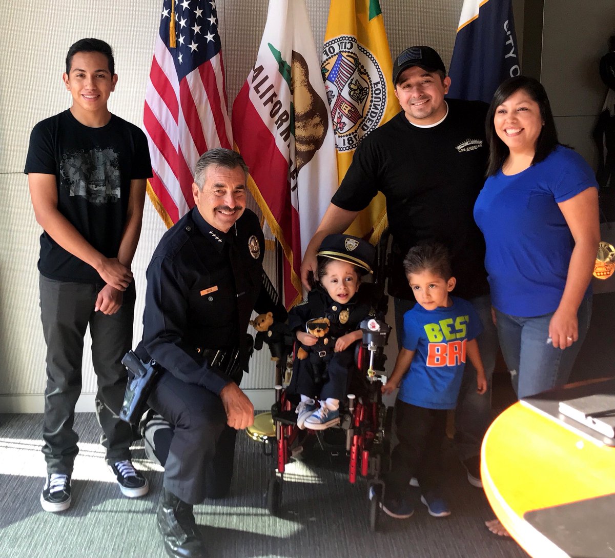 LAPDChiefBeck's tweet photo. Wearing 4 stars on your collar can be trying at times, but the countless meaningful moments have always made any stress feel insignificant. Meeting @LAPD_CTD Ofcr Garcia’s family &amp; experiencing their enthusiasm for the #LAPD is a memory I won’t soon forget. https://t.co/JXPJJqHHs3
