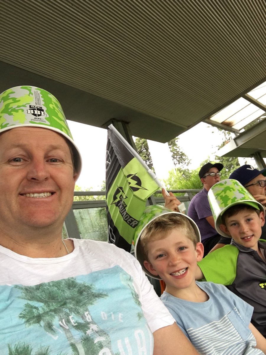 kurt_masters's tweet photo. #ThunderNation https://t.co/hq9TRp4jYn