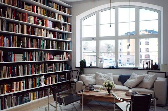 MaVieFrancaise's tweet photo. I'm looking for a reading corner and this feels about right - don't you think? #MFLFrenchBookClub #JanuaryReadingChallenge2018 Join us now to read the first FRENCH BOOK https://t.co/xLLQtv1Dns #French #ReadinFrench #Literature #BookClub https://t.co/eKUx75OOa5