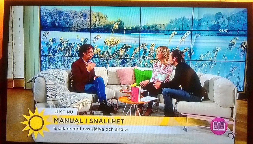 Meillekin heti käsikirja kiltteyteen &amp; empatiaan?! Ruotsin tv kanavilla on hulppea määrä kulttuuria. Miksei meillä?