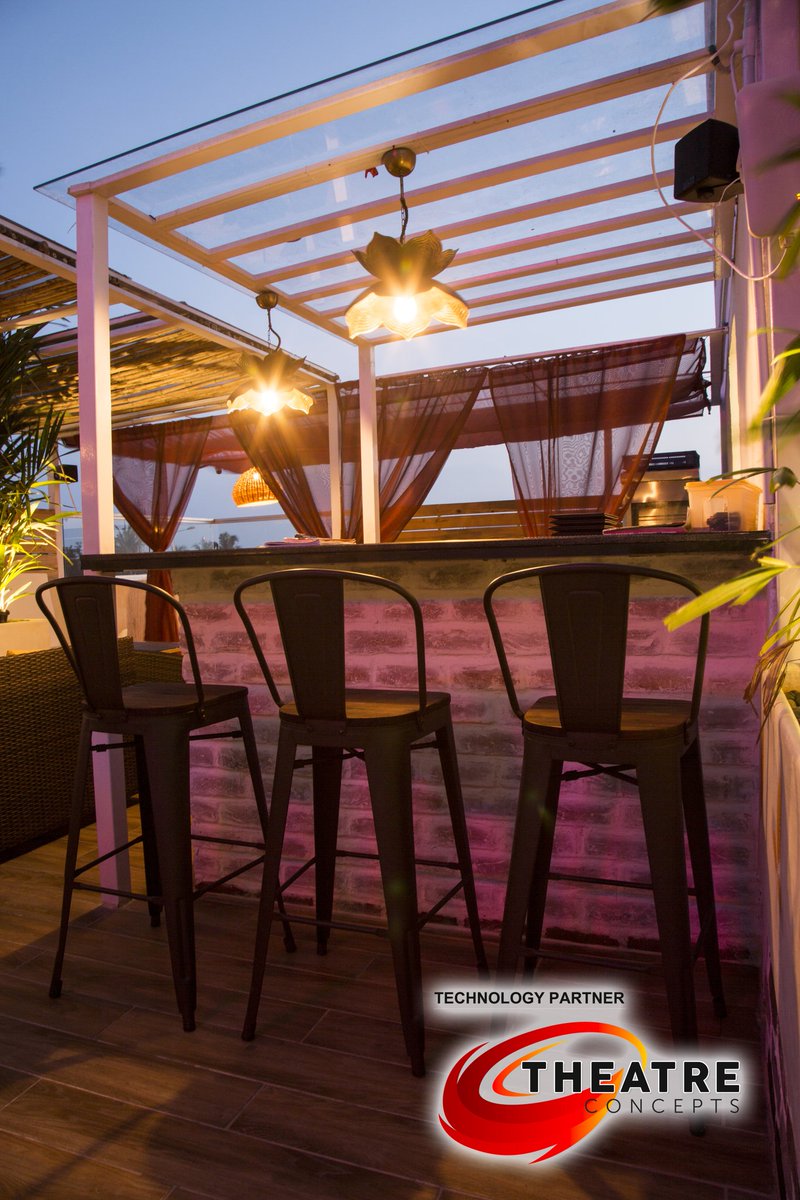 Theatre_Concept's tweet photo. #Roof_Top #Restaurant_cum_bar equipped with weatherized #ohm wall mount speakers #Technology_Partner @Theatre_Concept #da-sh #bar #omr #Chennai #wine_and_dine #winelover #beer #freshair https://t.co/jQviJUipLS