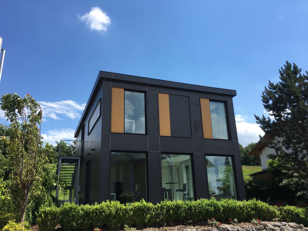 changifybitcoin's tweet photo. Wir freuen uns schon sehr auf den baldigen Einzug in das neue #changify headquater in Eugendorf bei Salzburg!

Neben einem Kompetenz- und Schulungszentrum wird es hier natürlich auch möglich sein #bitcoins an unseren neuen zwei Wege ATMs an- und zu verkaufen.

#greatthings https://t.co/nv1Bw91qrD