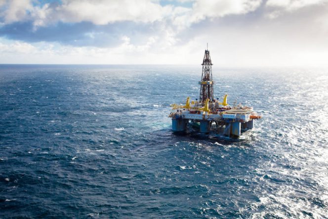 CoensCo's tweet photo. #Awilco finds more work for #WilPhoenix rig
https://t.co/t7ALpjAEKV  #oilandgas #offshore #rig #northsea https://t.co/A7Uk6xFCFH