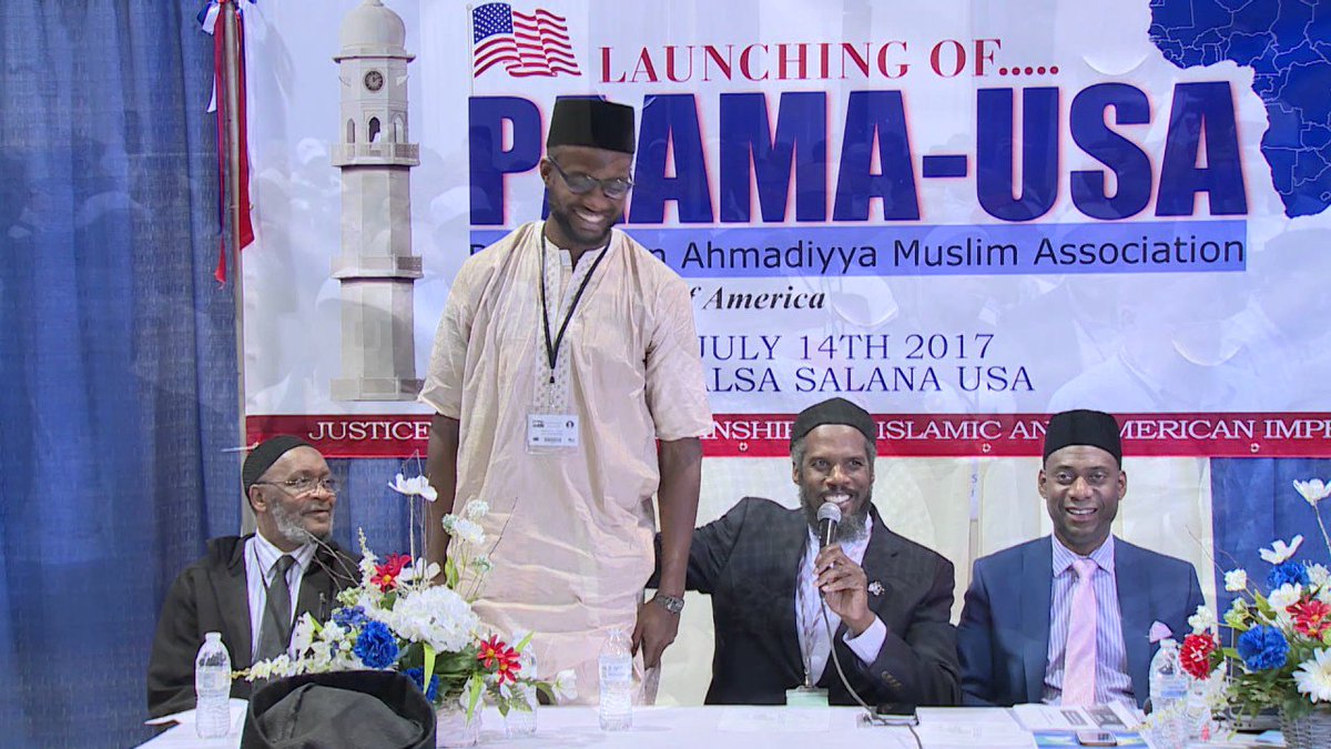 PAAMA_UK's tweet photo. A younger version of @ImamDibba, President #PAAMA_USA, addressing a 2014 General Meeting of #PAAMA_UK in his then capacity of Vice President #PAAMA_UK. He is now flying the flag of #PAAMA_USA and #TrueIslam in the #LandOfTheFree. https://t.co/Qo0ar3vUYY