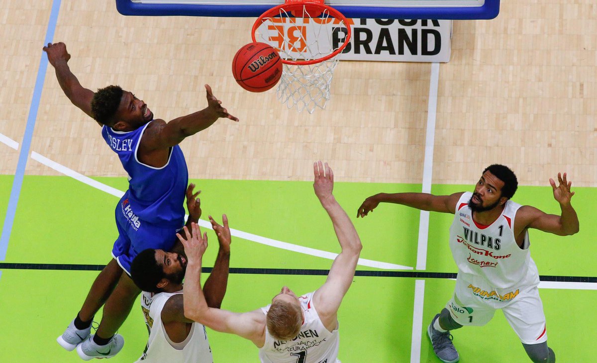 unitedbasket's tweet photo. Pelipäivä! Tänään Saloon, sarjakärki Vilppaan vieraaksi. Tästä ennakkoa: 
https://t.co/kcu8M7Tx2x

#EspooUnited #Korisliiga https://t.co/lXUzjPrv09