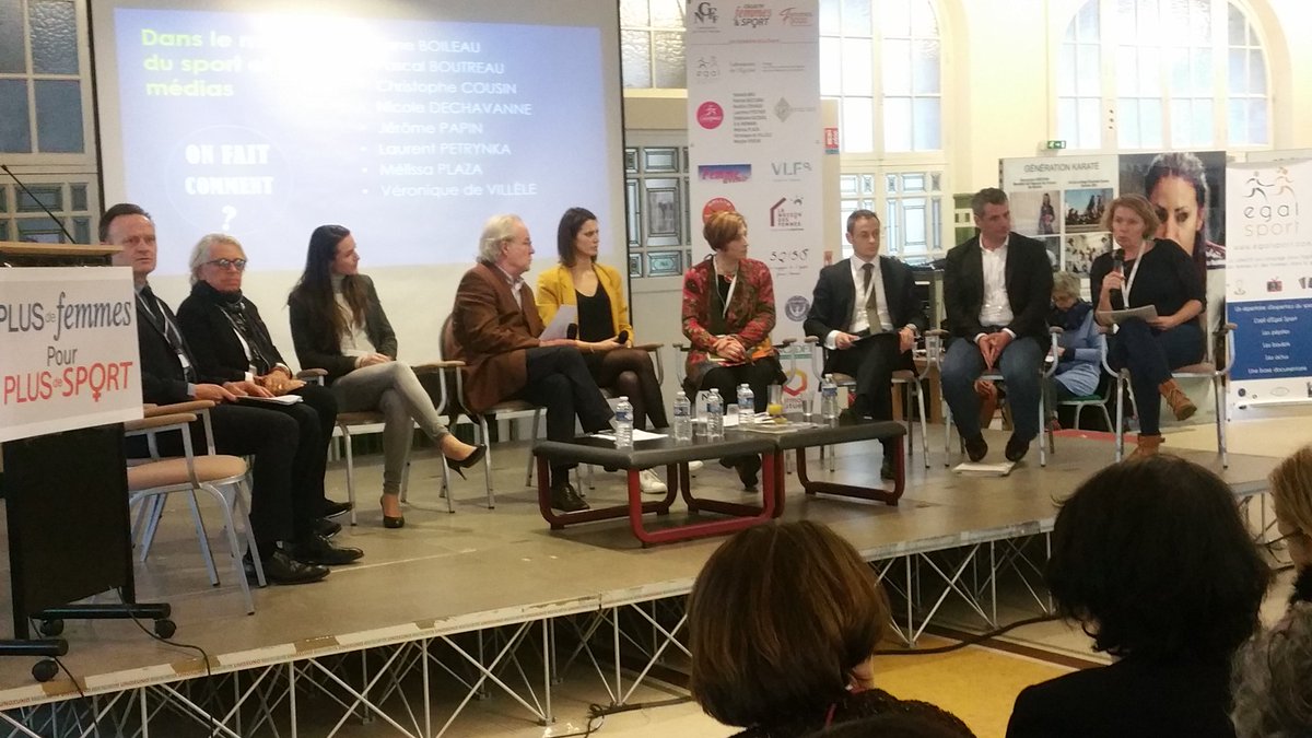 BabetteBougeard's tweet photo. Colloque #plusdefemmespourplusdesport table ronde médias avec @pgb51 @melissa_plaza #nicoledechavanne @lpetrynka @BoileauAnne @FFF @PrevostCandice @BrigitHenriques @FREDJOSSINET https://t.co/QAKMYlbqmi