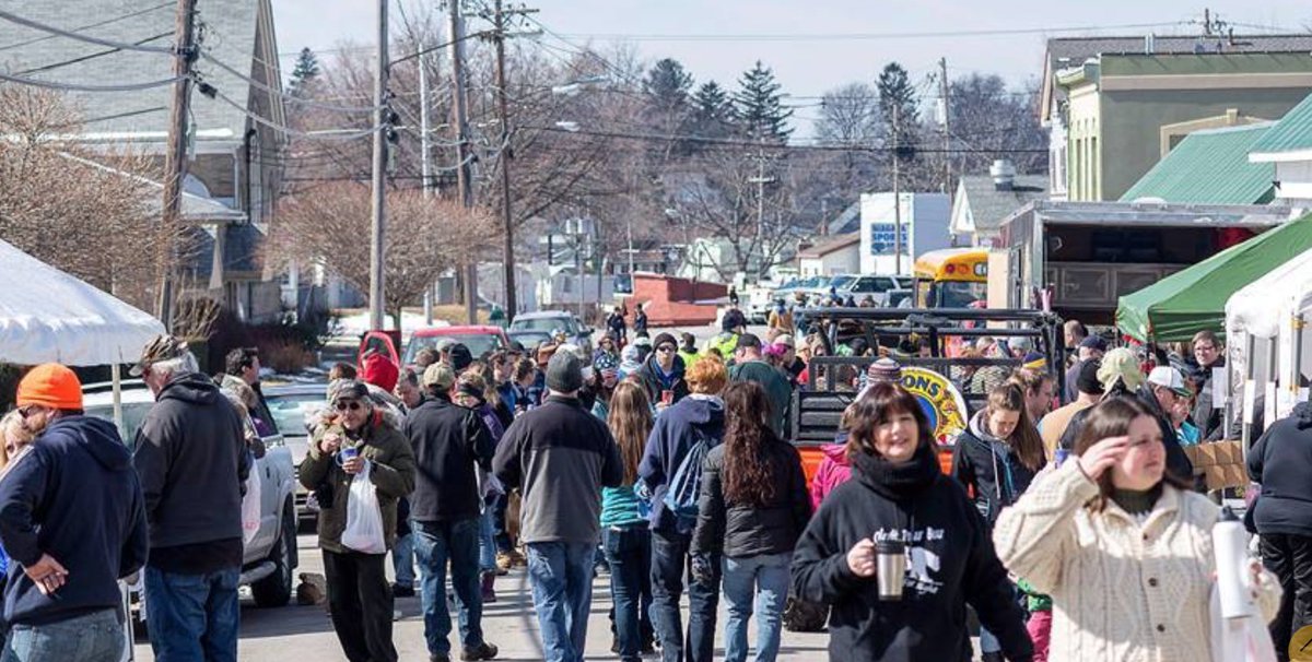 coreymcgowan89's tweet image. WNY Polar Bears will be coming out in full force March 4th at the Polar Bear Swim in Olcott.   facebook.com/swimforsight/  #lions #swimforsight