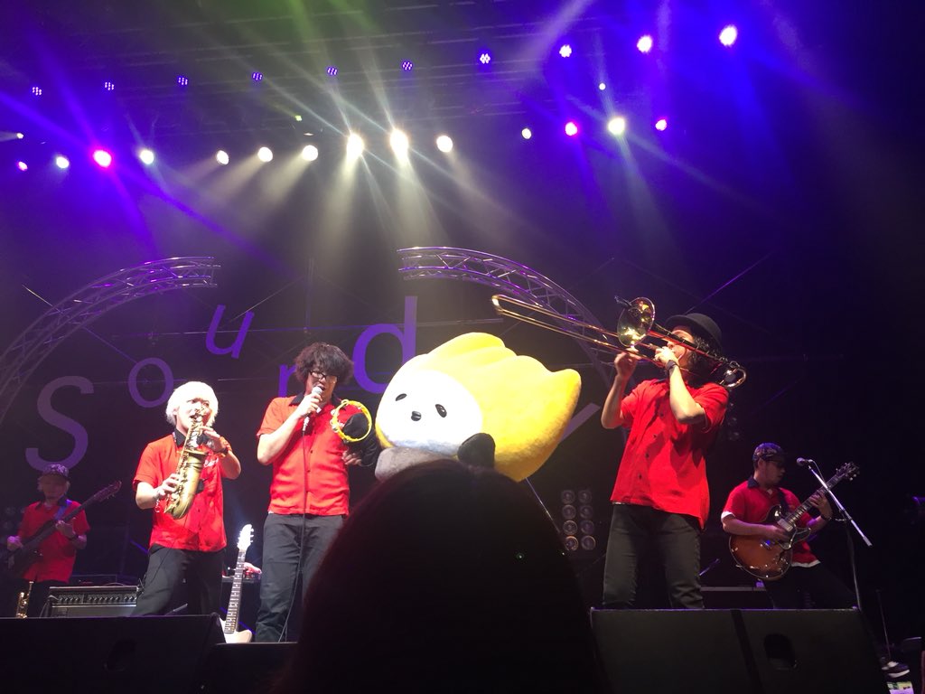 f_rainbow_riko's tweet photo. 日本工学院ミュージカルカレッジpresents Sounday🎵
演出などなど、いろいろこっていてとっても楽しいライブで、あっという間に終わってた！
そんな中でのCalmera、めちゃよかった！✨
日本工学院のキャラクターとのコラボも〜(^ ^)
ほんと楽しい時間でした♪
#sounday
#Calmera https://t.co/X58wu74LU1