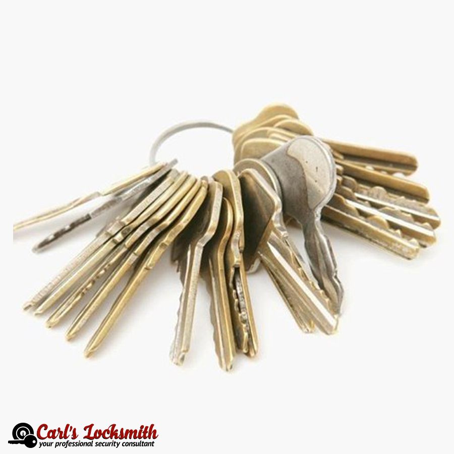 carlslocksmith_'s tweet photo. Too many keys on one ring can be such a hassle. Especially when you have your arms full of groceries and the house key isn't showing up in the bunch!

#Rekeying is the solution for you! 

If you need less keys on your ring, give me a call 
(313) 231-5033

#Detroit #DetroitLove https://t.co/lxMOZSTrB6