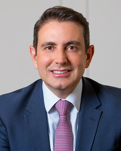 Dr Haus, a renowned #UK #skin doctor, has warned against the dangers of insufficient #VitaminD levels amongst #MiddleEastern children. Visit Dr Haus on the @HarleyStMedArea stand H7E30 #UKArabHealth