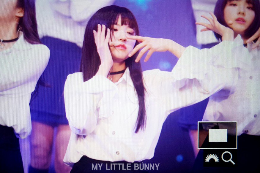 MLBunny_929's tweet photo. 180124 쇼케이스 #프리뷰

알잖아 환그대 하영이٩( 'ω' )و🌠🌠

#fromis_9 #프로미스나인 #송하영 https://t.co/pfTR8TkDUW