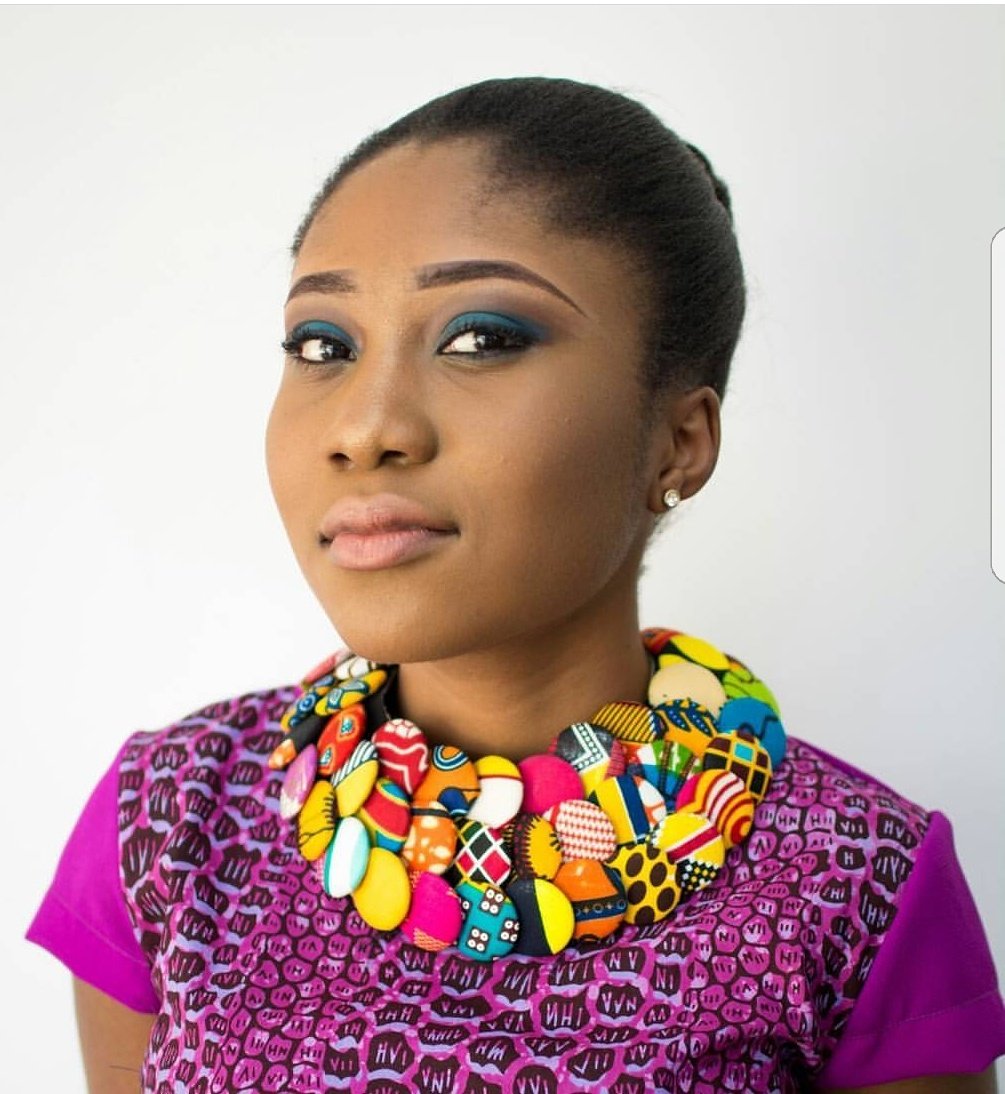 PhebCollections's tweet photo. Everyone get into a frame...its our birthday today. 
Amazing years of friendship and working together. Your birthday doesn’t need more publicity..... Such a celebration is in our conscience.
Happy birthday Phebs official model and little sister Let's parrrrrri https://t.co/yi6bgvytrQ