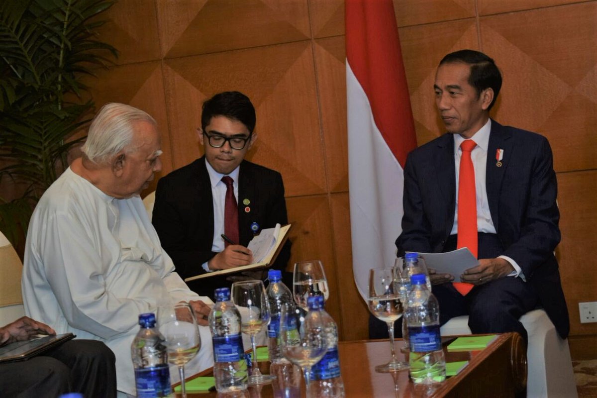 Sampanthan (@r_sampanthan) on Twitter photo Pleased to meet the #Indonesia president <a href="/jokowi/">Joko Widodo</a> highlighted the needs in the #North and #East especially the issues of #unemployment and the consequences faced by the #youngpeople must be addressed through sufficient economic investments Pleased to meet the #Indonesia president <a href="/jokowi/">Joko Widodo</a> highlighted the needs in the #North and #East especially the issues of #unemployment and the consequences faced by the #youngpeople must be addressed through sufficient economic investments