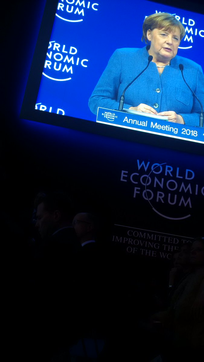 botschaftbern's tweet photo. #BKin #Merkel beim #WEF : EU muss nach außen mehr Verantwortung übernehmen -BoRiedel https://t.co/GNmTueGoRT