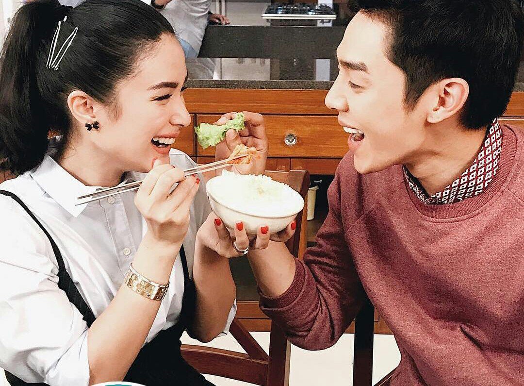 sincerelyurs18's tweet photo. @JonalynCalasanz @alexander_0729 Ang tanong makakakain ka po ba? Bka nakatitig ka lang sa kanya. Parang si Gia lang. π
#GetWellSoonAlexander https://t.co/xk5dcjk5qI